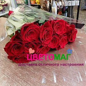 Букет из 11 красных роз  Freedom 60 см (Эквадор)